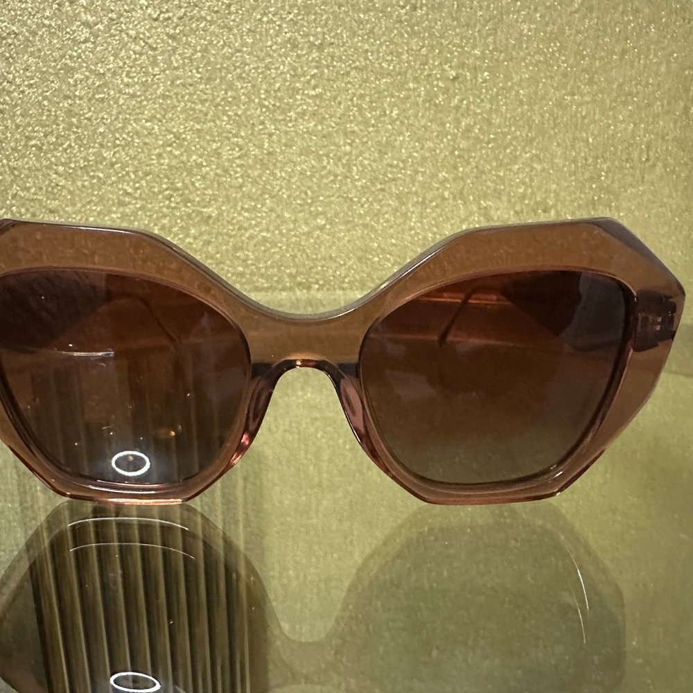 Stylish Brown Sunglasses